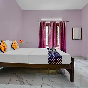 Spot On Shalom Palace Residency *** Neriyamangalam